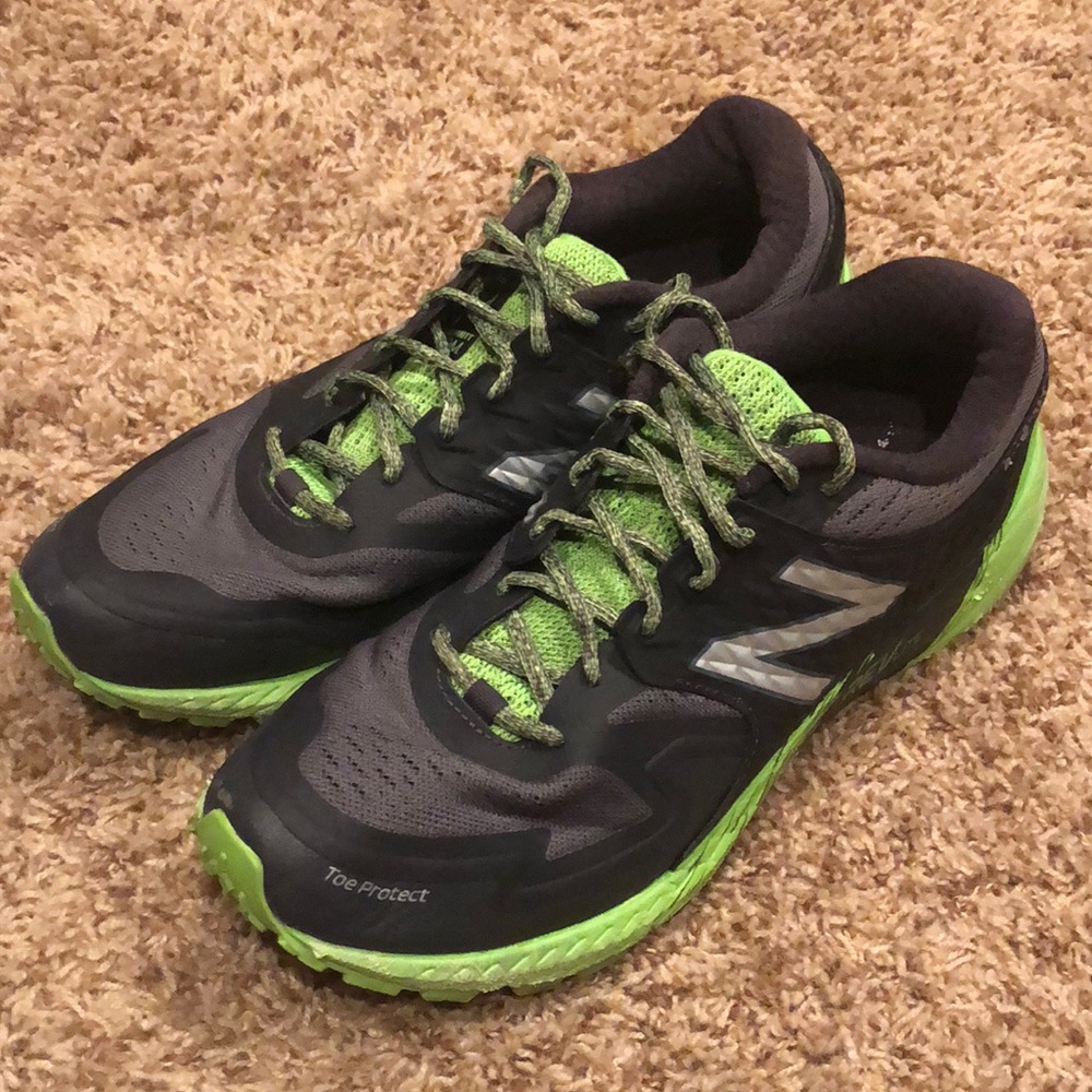 New Balance Summit KOM Size 10